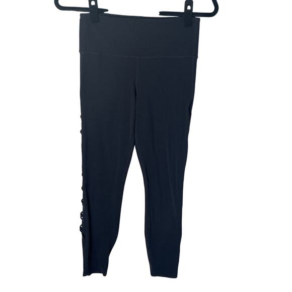 Athleta Crop Black Side Cut Out Design Side Detail Legging Size S - Picture 1 of 7
